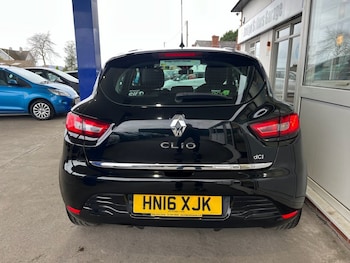 Used Renault Clio 2016 for sale - 77739674: Photo