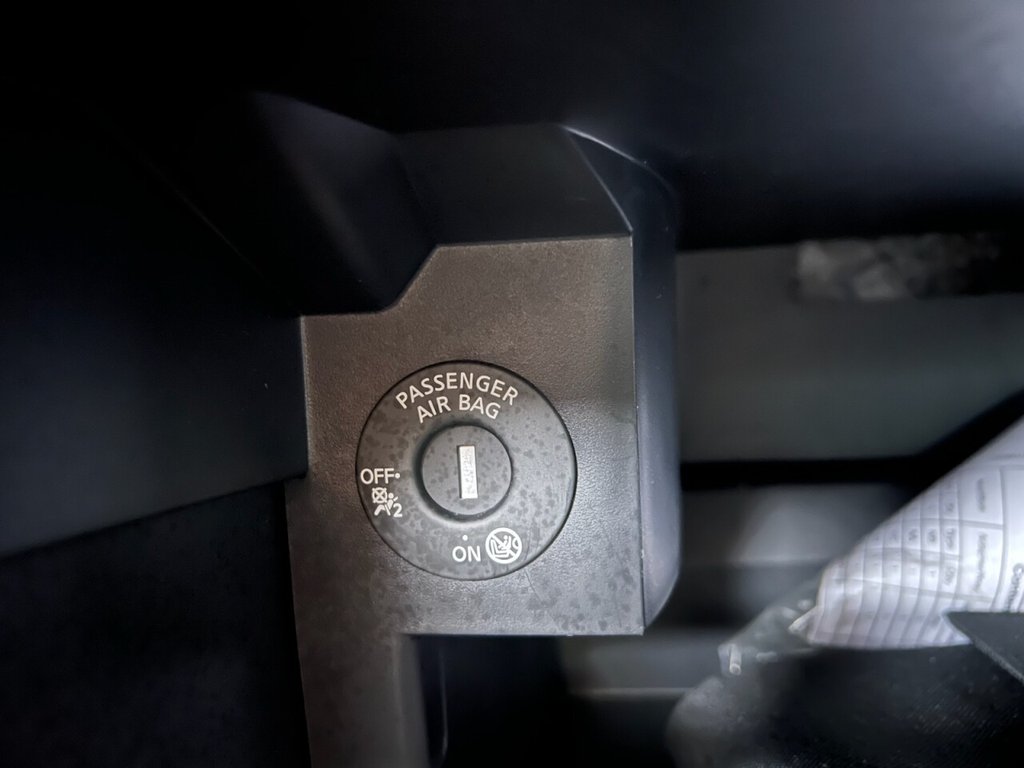 Used Nissan Note 2017 for sale - 76267201: Photo 11