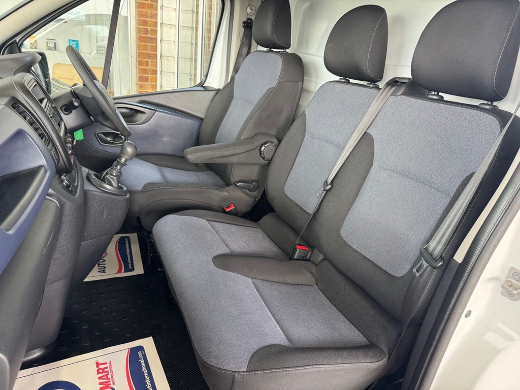 Used Vauxhall Vivaro 2019 for sale - 77995378: Photo 10