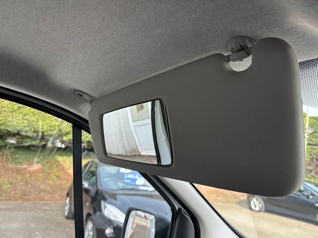 Used Vauxhall Vivaro 2019 for sale - 77995378: Photo 31