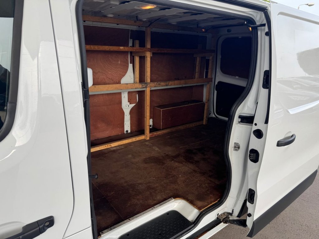 Used Vauxhall Vivaro 2019 for sale - 77995378: Photo 8