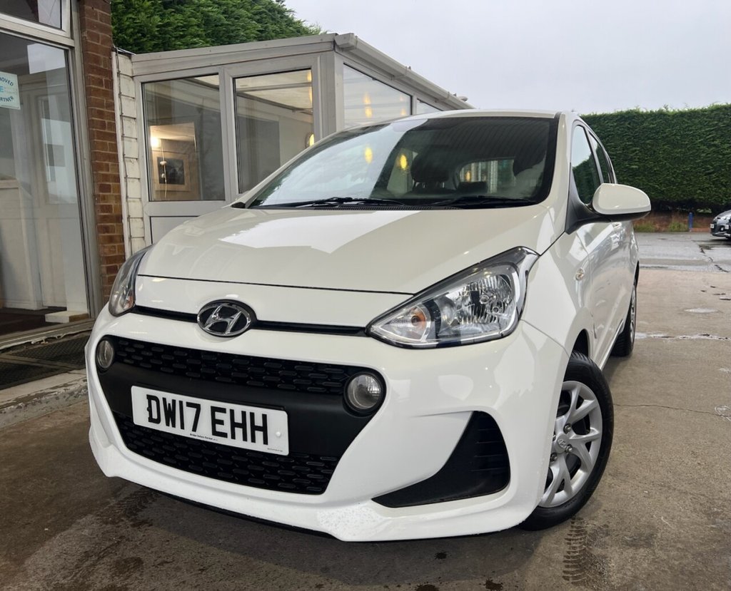 Used Hyundai i10 2017 for sale - 76345317: Photo 1