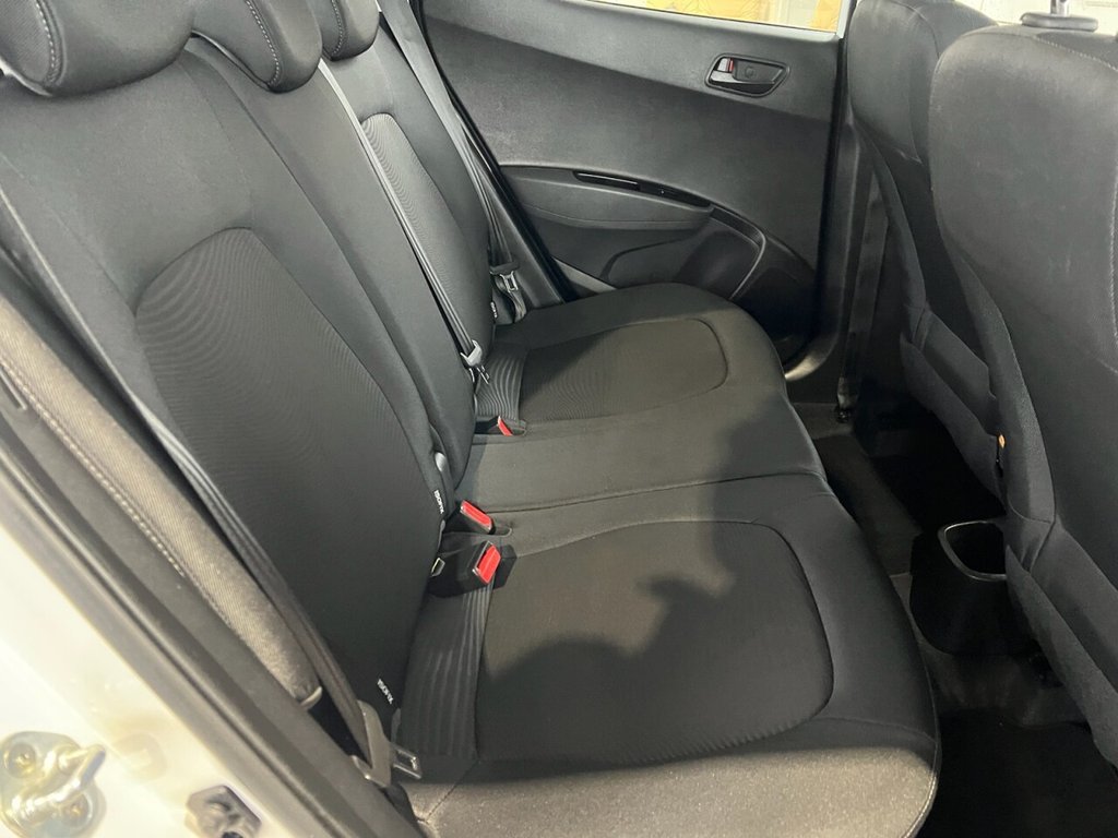 Used Hyundai i10 2017 for sale - 76345317: Photo 15