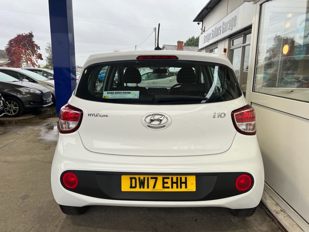 Used Hyundai i10 2017 for sale - 76345317: Photo 4