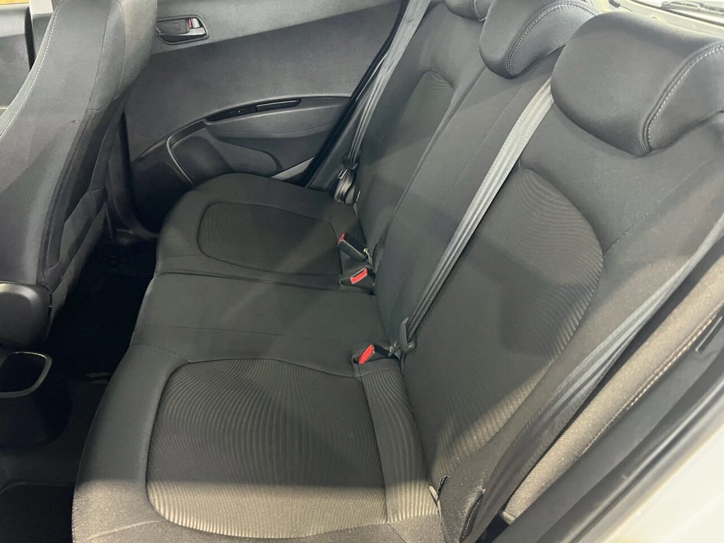 Used Hyundai i10 2017 for sale - 76345317: Photo 8