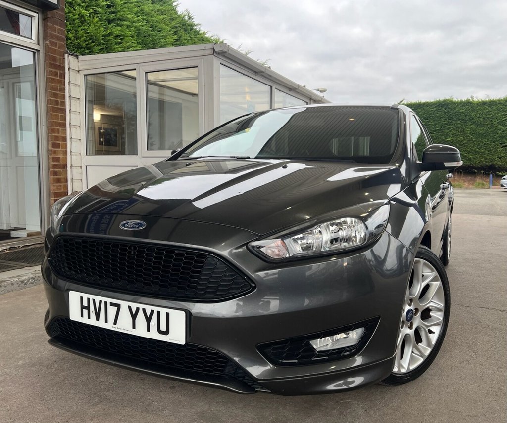 Used Ford Focus 2017 for sale - 76266797: Photo 2