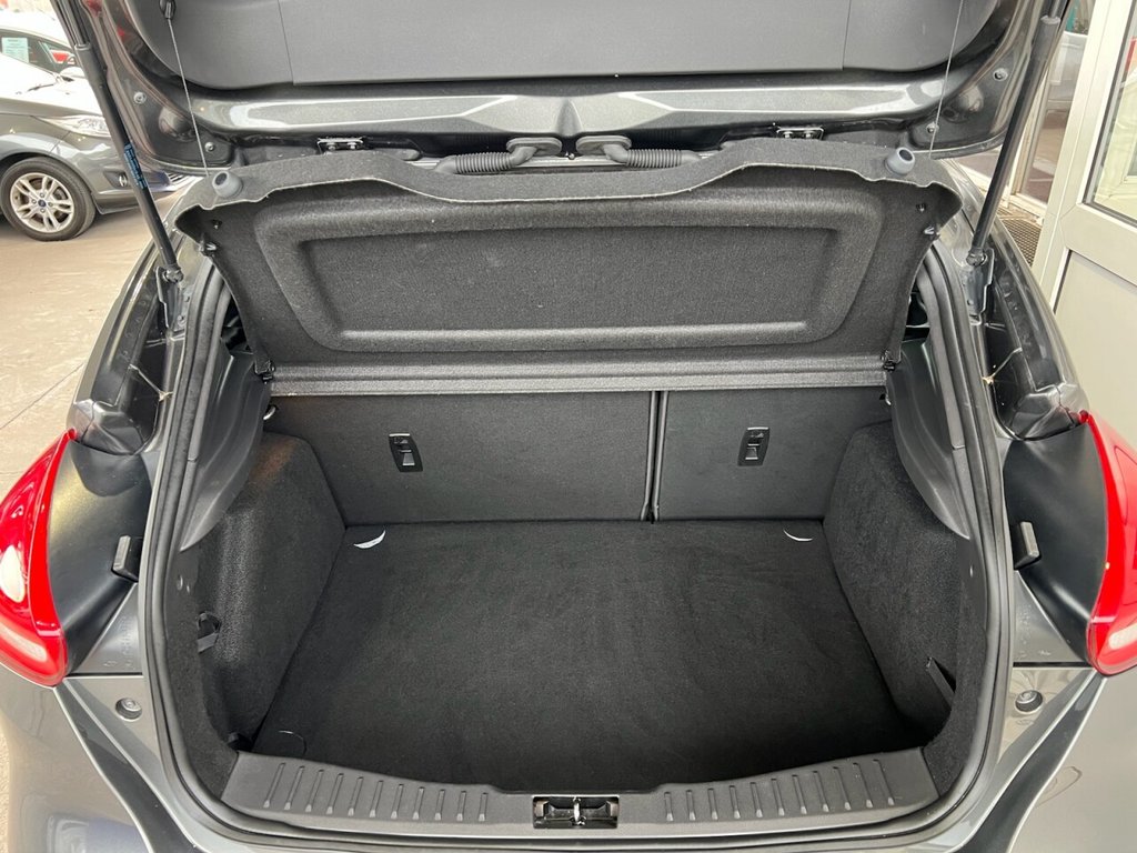 Used Ford Focus 2017 for sale - 76266797: Photo 6