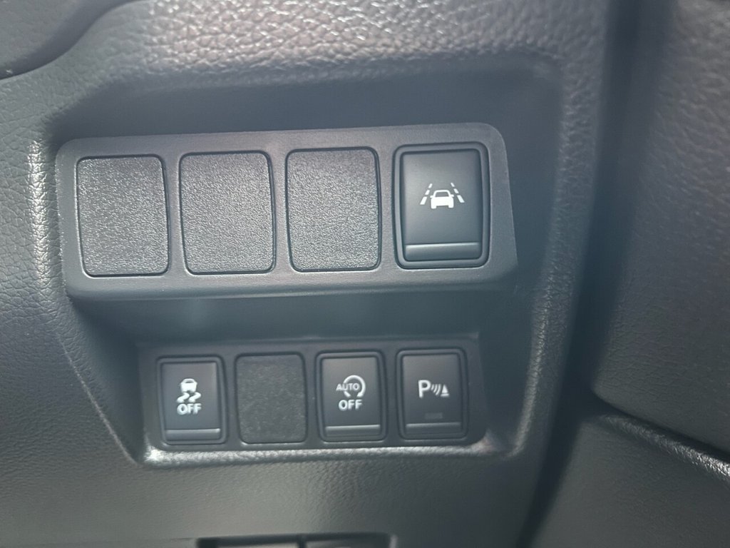 Used Nissan Qashqai 2016 for sale - 77436654: Photo 23