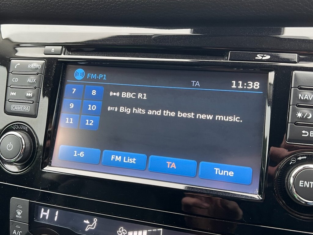 Used Nissan Qashqai 2016 for sale - 77436654: Photo 30