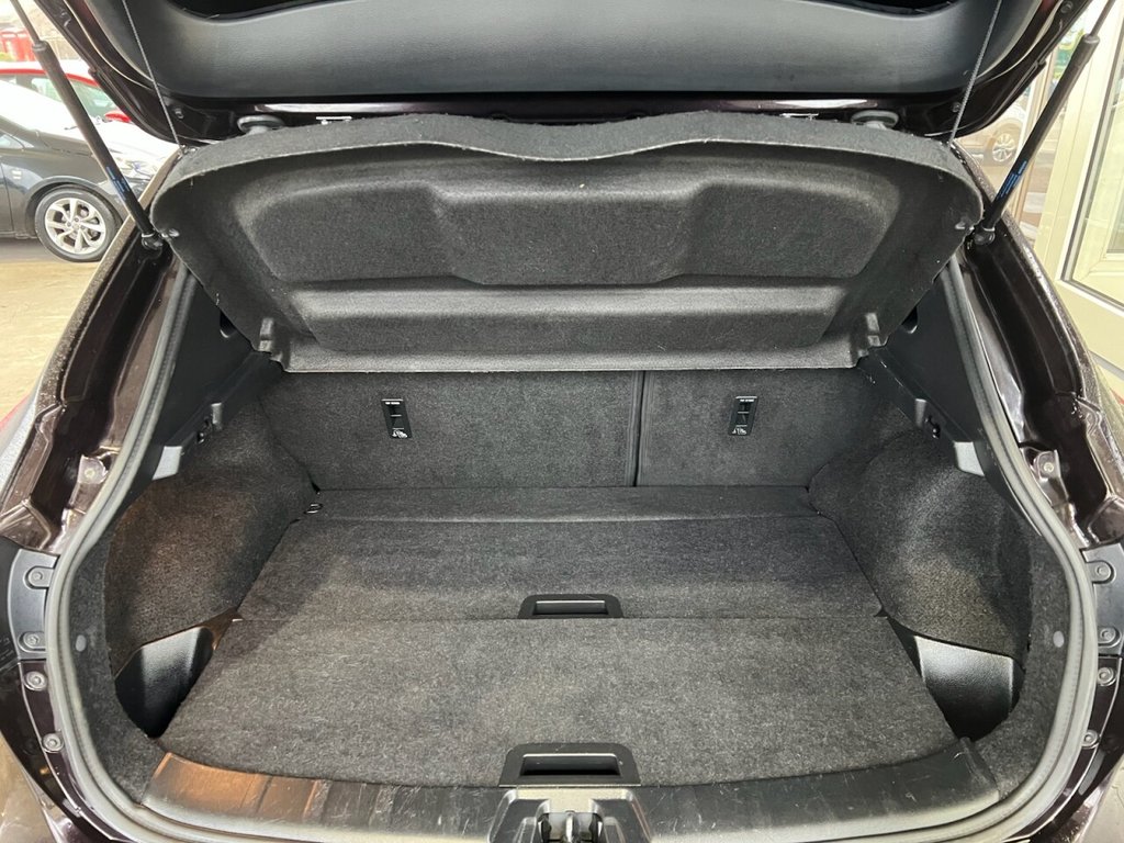 Used Nissan Qashqai 2016 for sale - 77436654: Photo 6