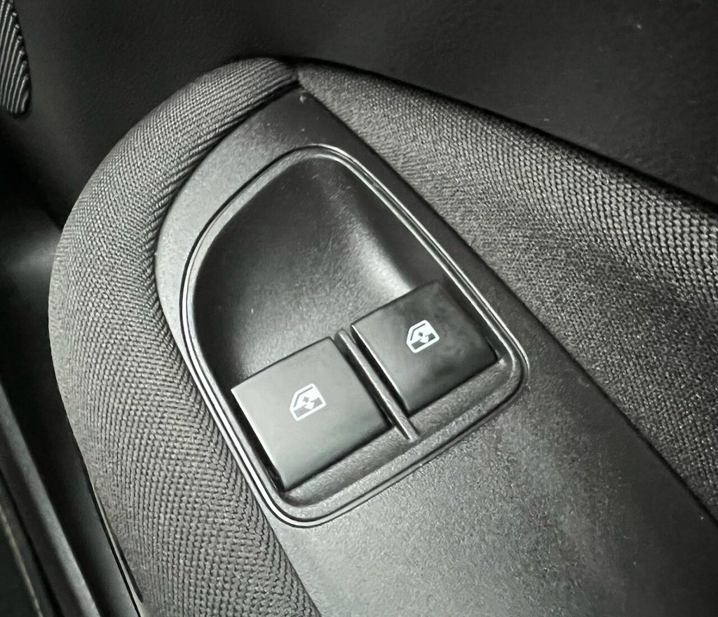 Used Vauxhall ADAM 2016 for sale - 77539499: Photo 15