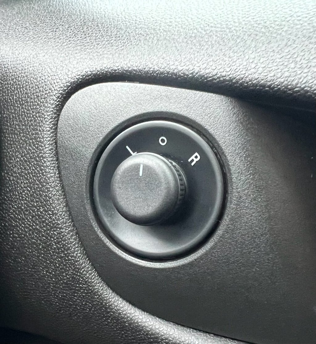 Used Vauxhall ADAM 2016 for sale - 77539499: Photo 16