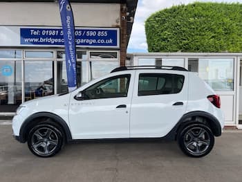 Used Dacia Sandero Stepway 2020 for sale - 79518684: Photo