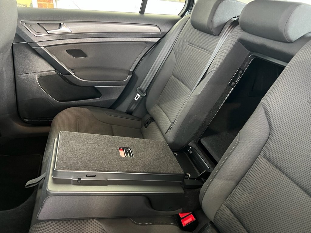 Used Volkswagen Golf 2018 for sale - 77038166: Photo 12