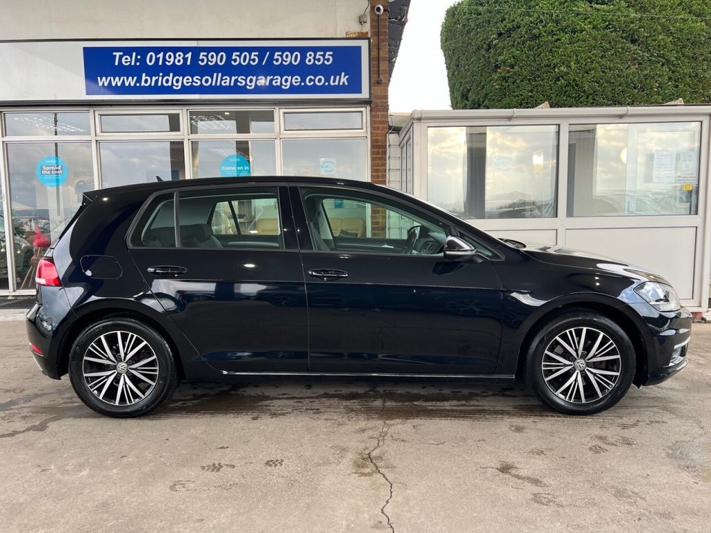 Used Volkswagen Golf 2018 for sale - 77038166: Photo 18
