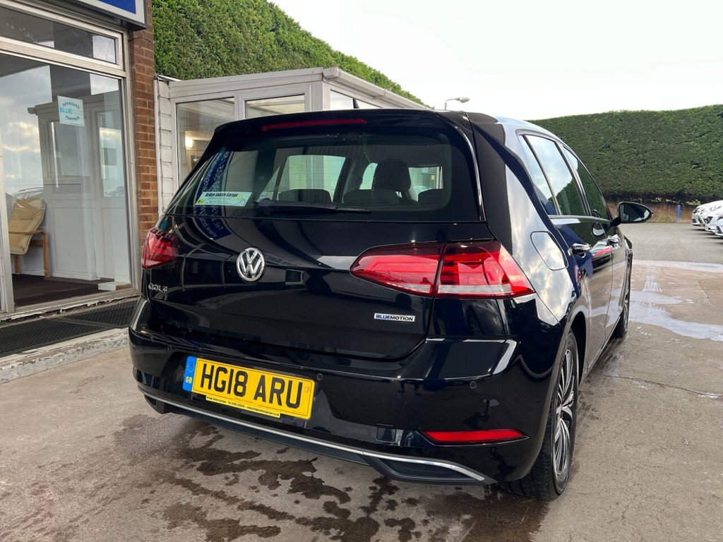 Used Volkswagen Golf 2018 for sale - 77038166: Photo 19