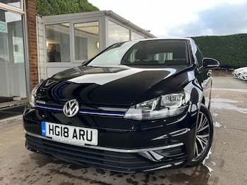 Used Volkswagen Golf 2018 for sale - 77038166: Photo