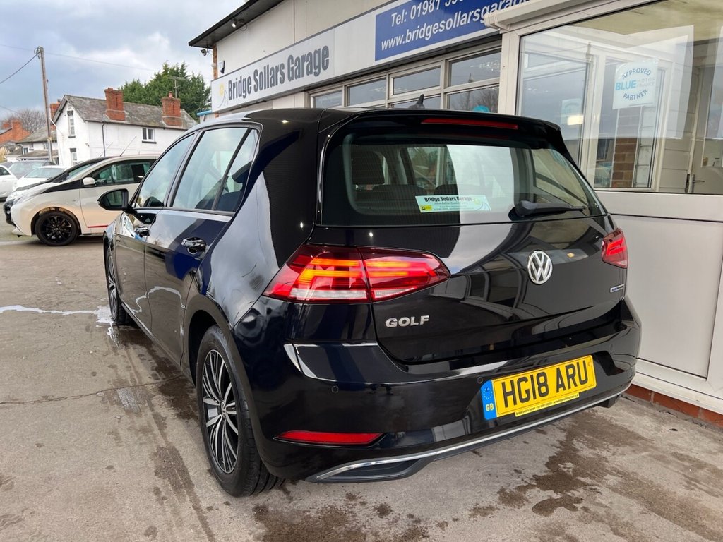 Used Volkswagen Golf 2018 for sale - 77038166: Photo 3