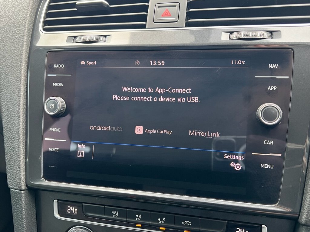 Used Volkswagen Golf 2018 for sale - 77038166: Photo 44