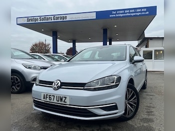 Volkswagen - Golf