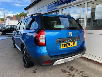 Used Dacia Logan MCV Stepway 2019 for sale - 78569521: Photo