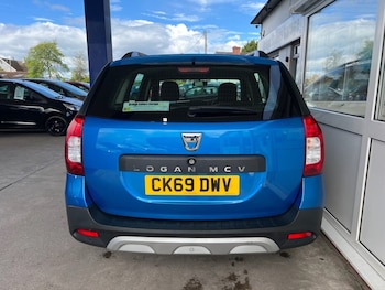 Used Dacia Logan MCV Stepway 2019 for sale - 78569521: Photo