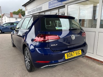 Used Volkswagen Golf 2017 for sale - 78619520: Photo