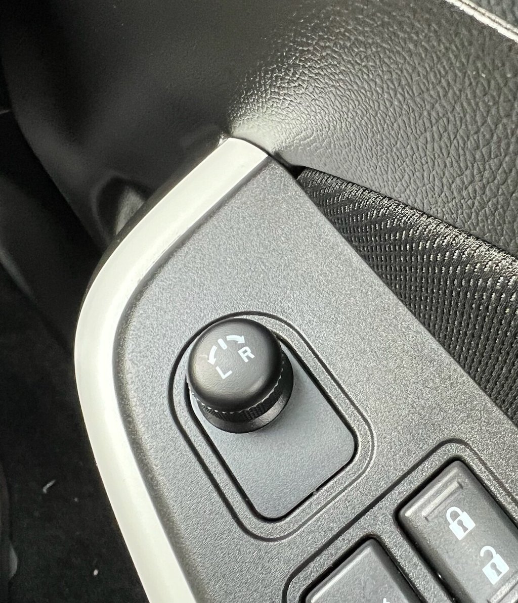 Used Suzuki Swift 2020 for sale - 76923761: Photo 23