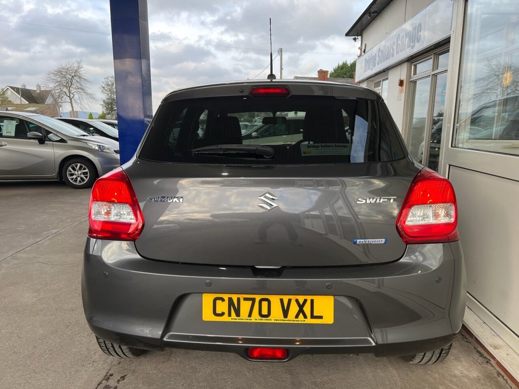 Used Suzuki Swift 2020 for sale - 76923761: Photo 4