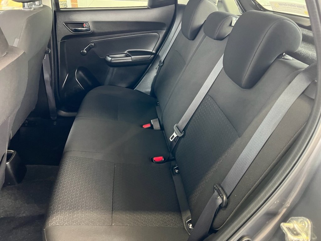 Used Suzuki Swift 2020 for sale - 76923761: Photo 9