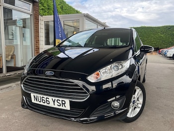 Used Ford Fiesta 2016 for sale - 79305502: Photo