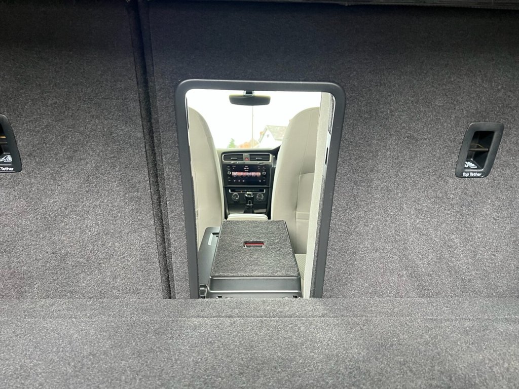 Used Volkswagen Golf 2018 for sale - 76496511: Photo 18