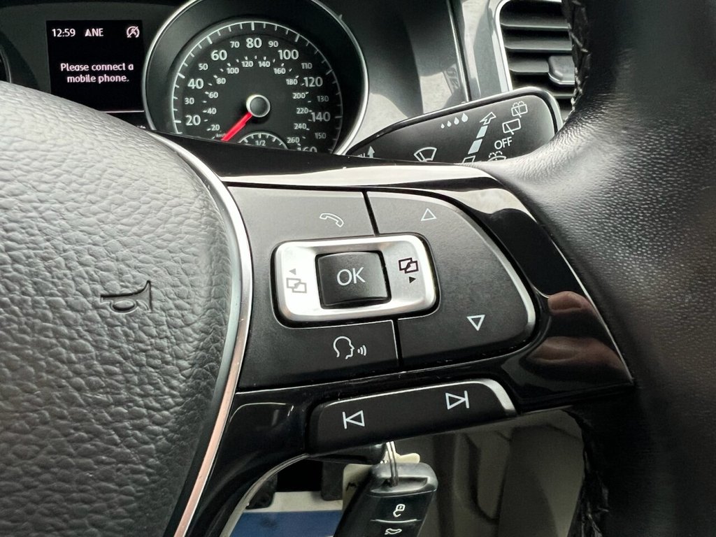 Used Volkswagen Golf 2018 for sale - 76496511: Photo 36