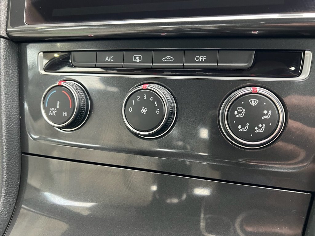 Used Volkswagen Golf 2018 for sale - 76496511: Photo 37