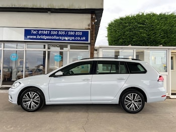 Used Volkswagen Golf 2018 for sale - 76496511: Photo