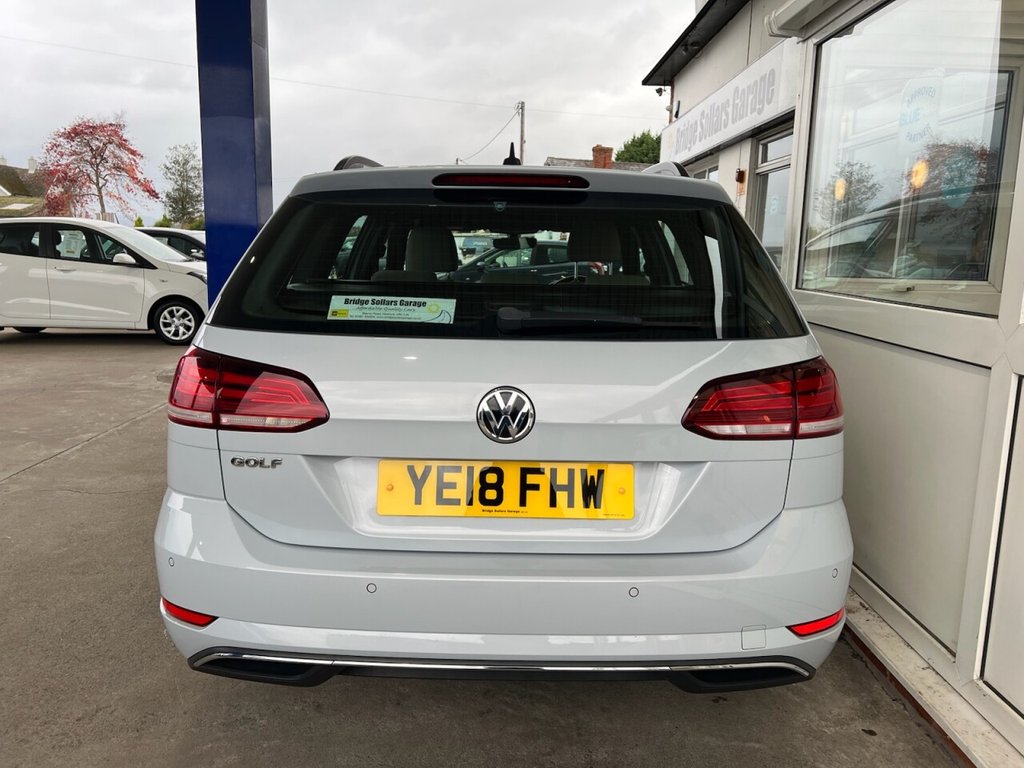 Used Volkswagen Golf 2018 for sale - 76496511: Photo 5