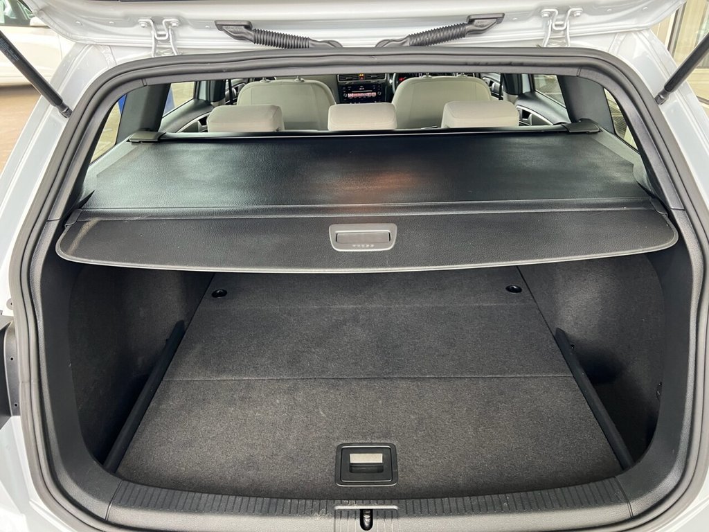 Used Volkswagen Golf 2018 for sale - 76496511: Photo 6