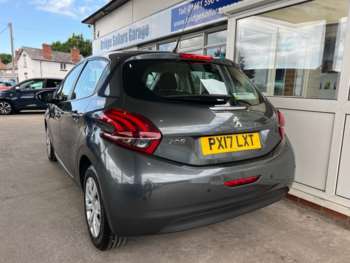 Used Peugeot 208 2017 for sale - 74947490: Photo