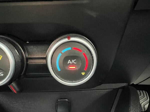 Used Dacia Duster 2018 for sale - 76291954: Photo 29
