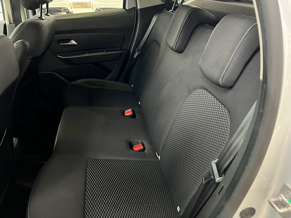 Used Dacia Duster 2018 for sale - 76291954: Photo 8