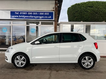 Used Volkswagen Polo 2017 for sale - 76711449: Photo