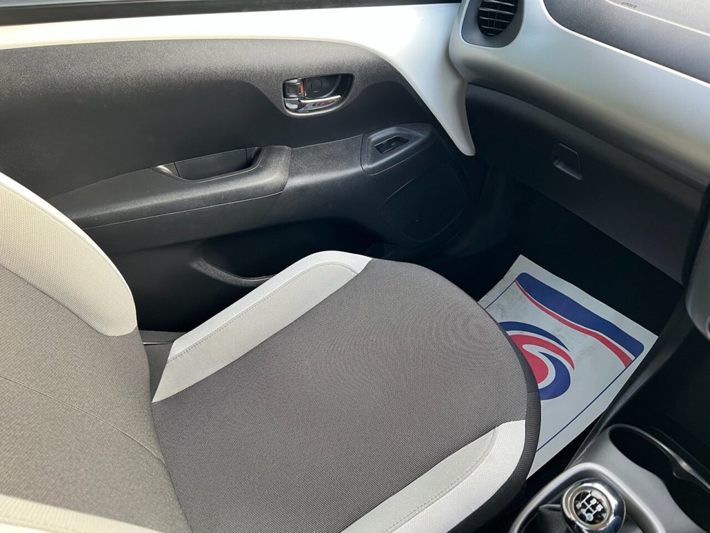 Used Toyota AYGO 2018 for sale - 76574713: Photo 17