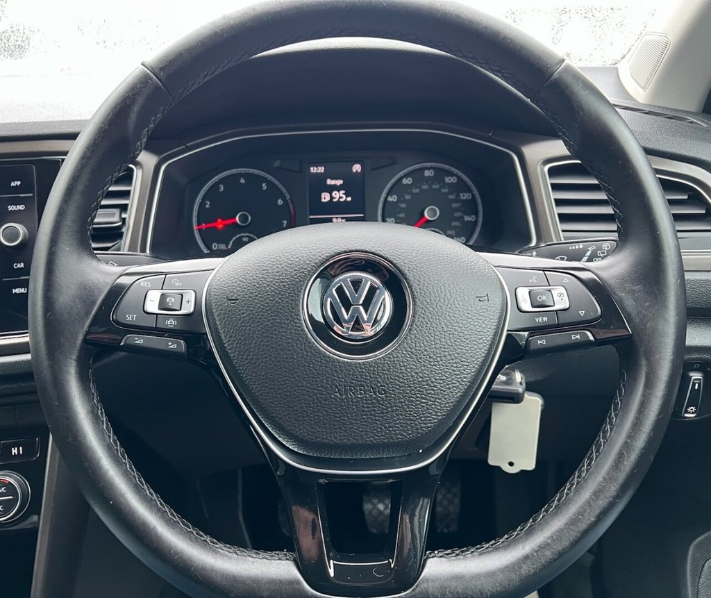 Used Volkswagen T-Roc 2019 for sale - 77263152: Photo 20