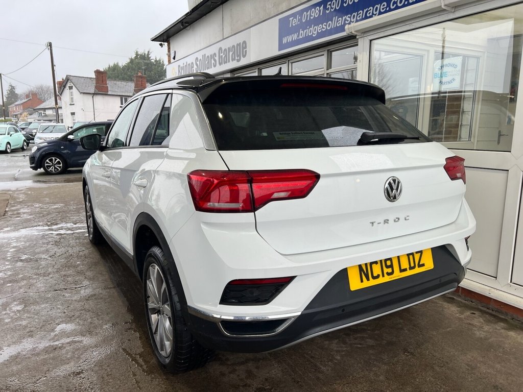 Used Volkswagen T-Roc 2019 for sale - 77263152: Photo 3