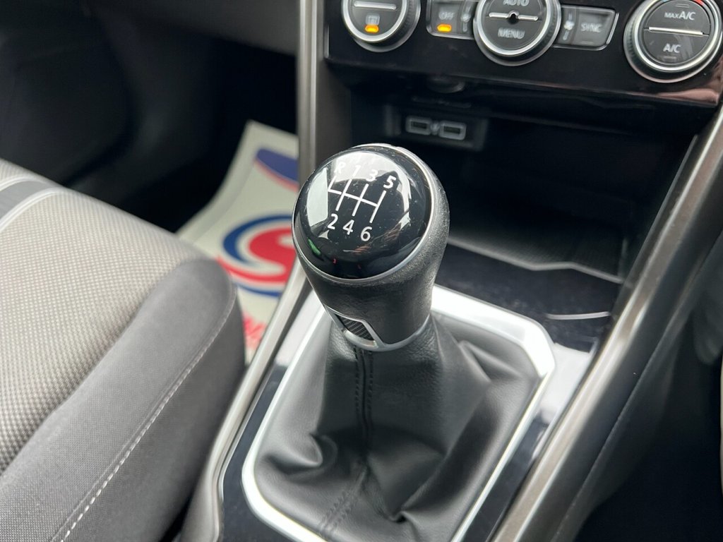 Used Volkswagen T-Roc 2019 for sale - 77263152: Photo 42