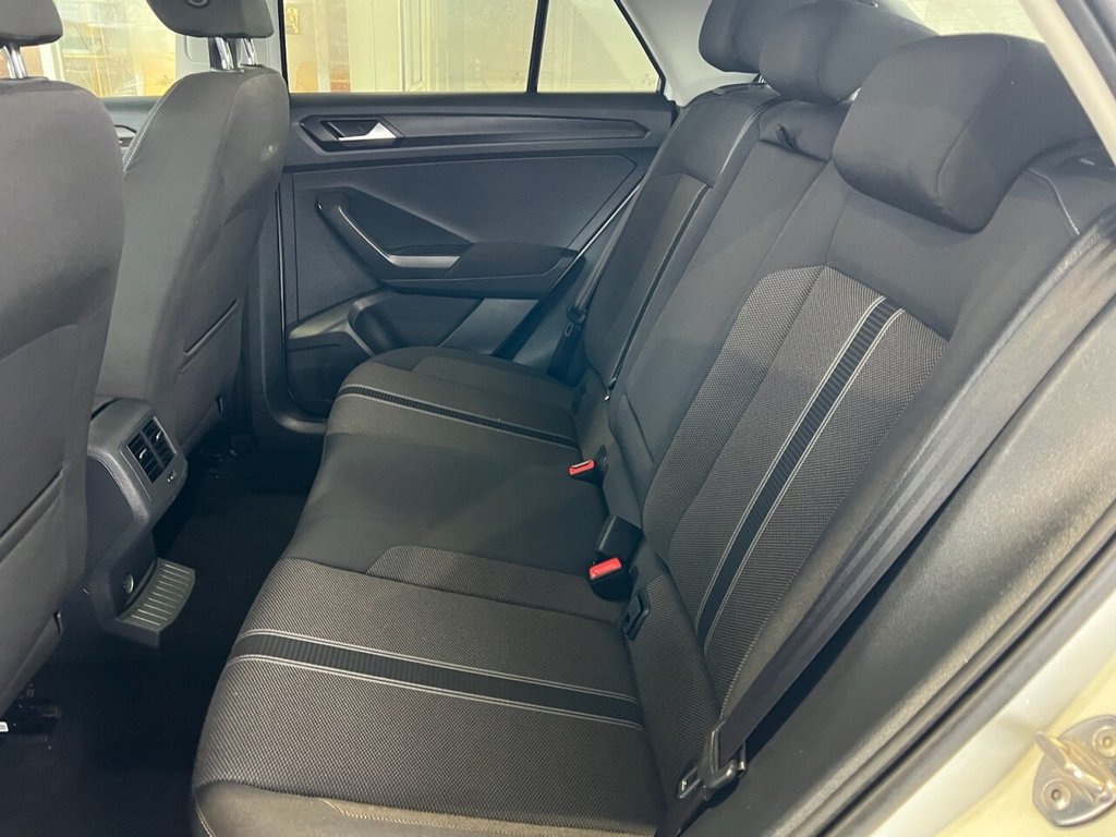Used Volkswagen T-Roc 2019 for sale - 77263152: Photo 8