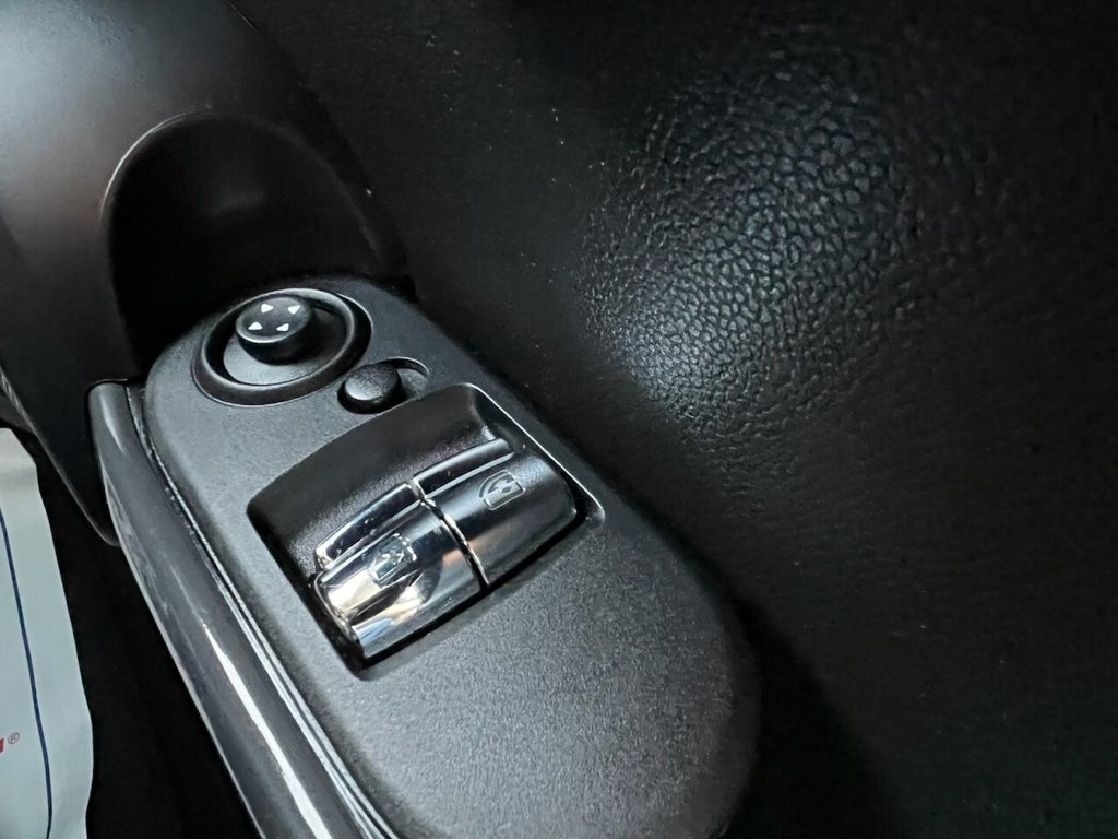 Used MINI Hatch 2017 for sale - 77506972: Photo 18