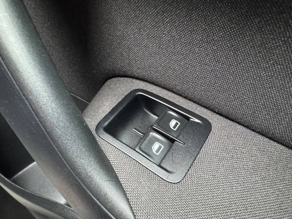 Used Volkswagen Polo 2016 for sale - 77145605: Photo 20