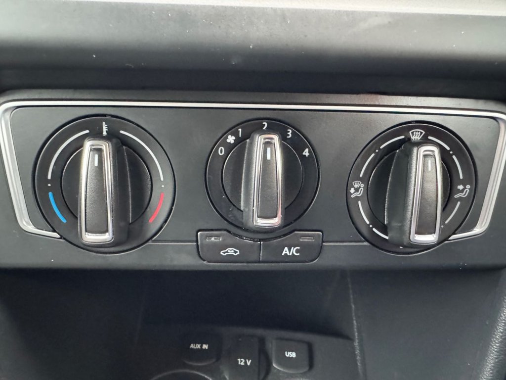 Used Volkswagen Polo 2016 for sale - 77145605: Photo 27