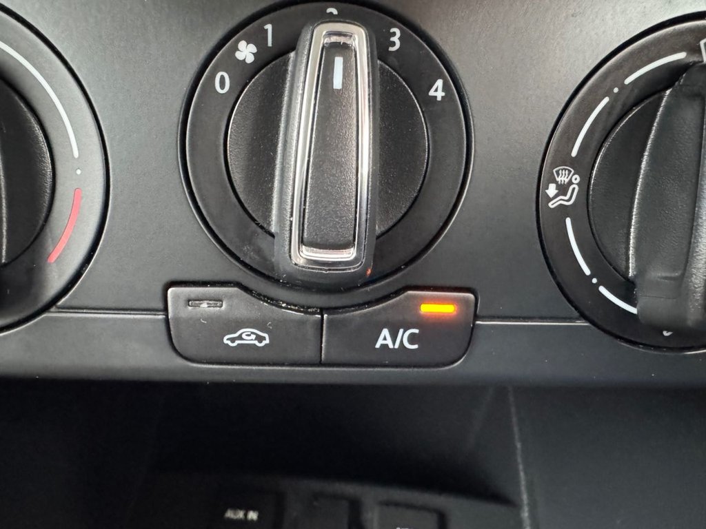 Used Volkswagen Polo 2016 for sale - 77145605: Photo 30